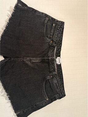 Weekday Black Wash Denim Cutoff Shorts Size 33 High Waist Raw Hem Festival Y2K